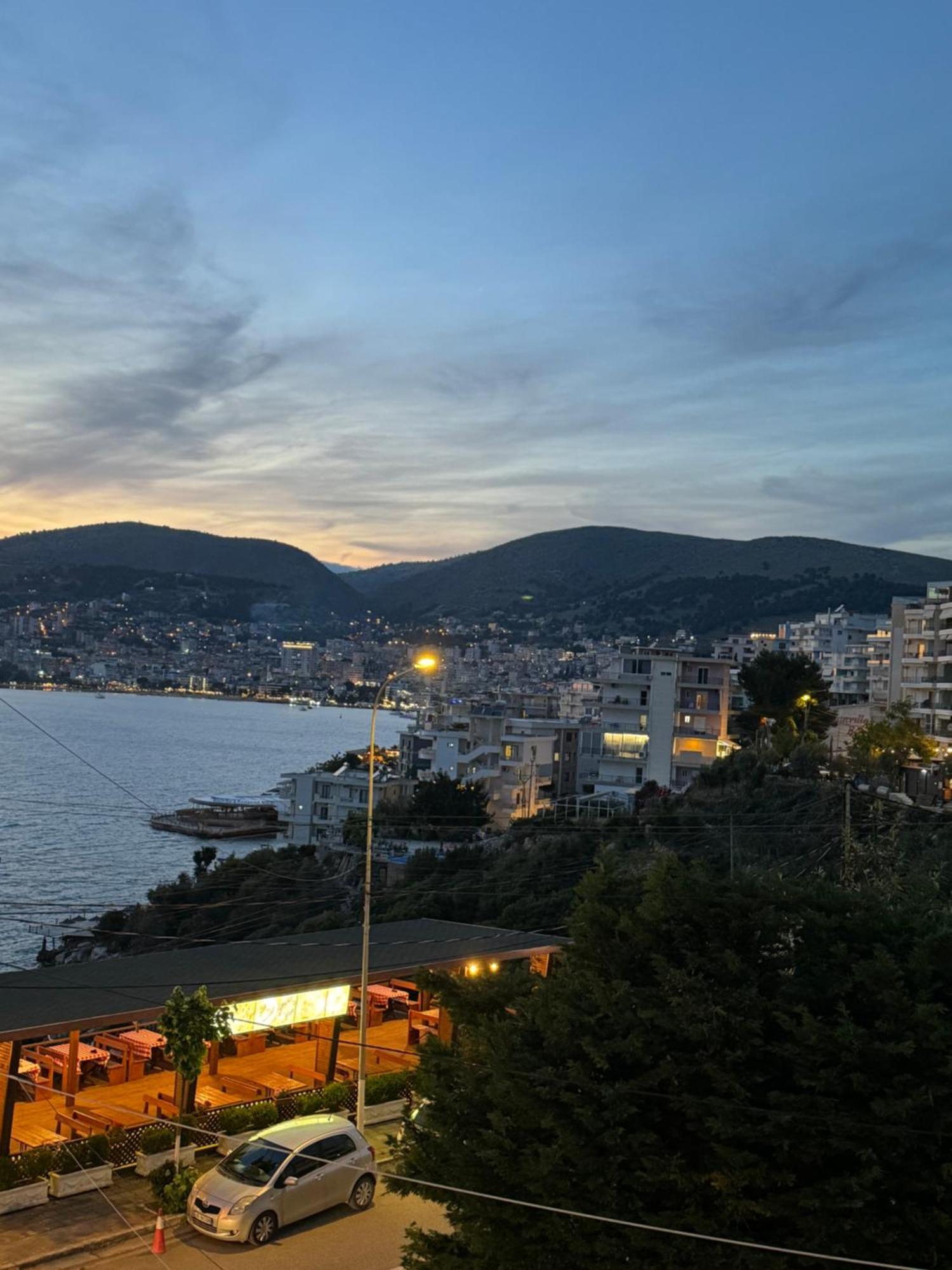 Belaire Luxury Apartment Sarandë Exterior foto